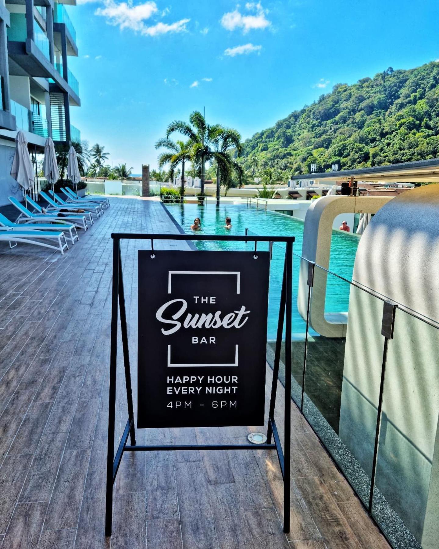 Lets Phuket Twin Sands Resort & Spa Patong Esterno foto